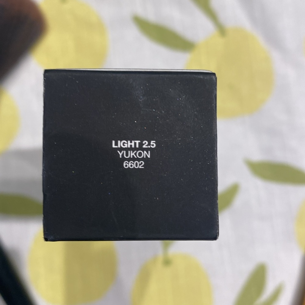 NARS NATURAL RADIANT LONGWEAR FOUNDATION - Picture 7 of 7